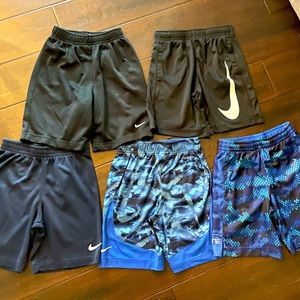 Boys Nike Shorts Lot, size 6-7